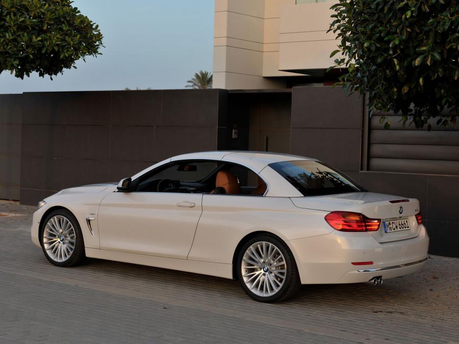  BMW 428i Convertible Luxury Line 2013 года  (фото 15 из 19)